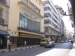 VOYAGE ORAN SEPTEMBRE 2006 37 10 sept. 06 - aprem - RUE D ARZEW RUE LARBI BEN M HIDI CINEMA 2
